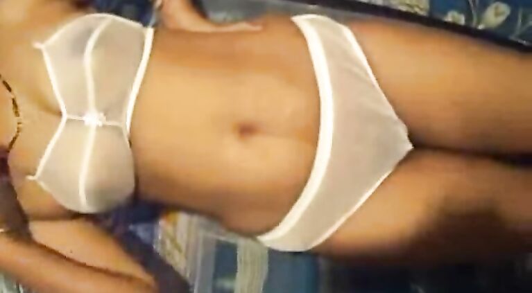 Desi Bhabhi Exposed - Movies.