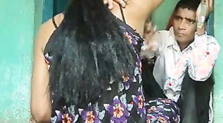 Barber Shaving Girls Armpit - Movies.
