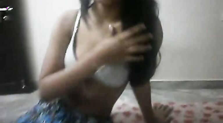 Hyderabadi Call Girl Keerti - Movies.
