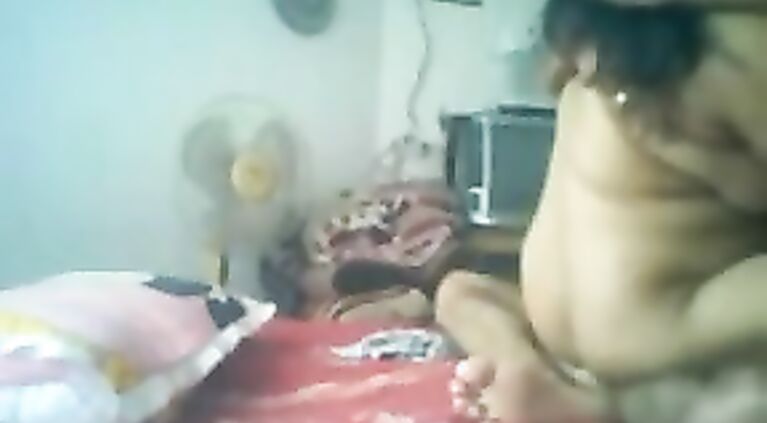 shooting a video while she getting fucked in doggy style