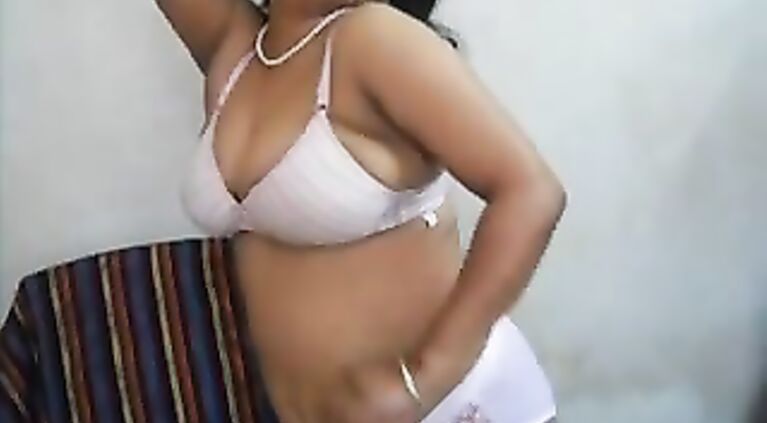 Doctor Remya Exposing - Movies. video2porn2