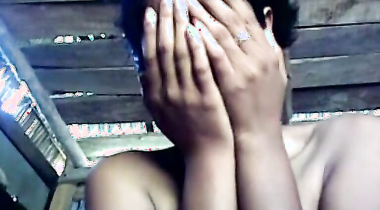 Cheating Andhra GF sucking lovers cock and showing big boobs during oral sex foreplay in this MMS.