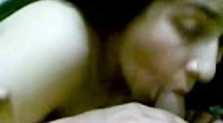 Indian college babe from Mumbai bunked college