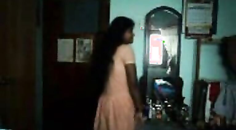 GF Changing On Webcam - Movies.