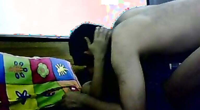 Indian Couple From UK - Movies. video2porn2