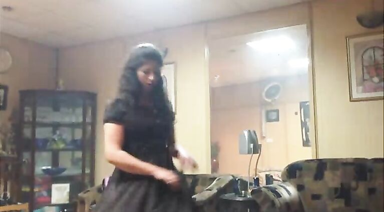 Seductive Pakistani housewife dancing in two piece in front of her hubby and get recorded.