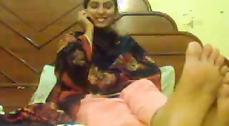 Hot Paki Raand Naked - Movies.