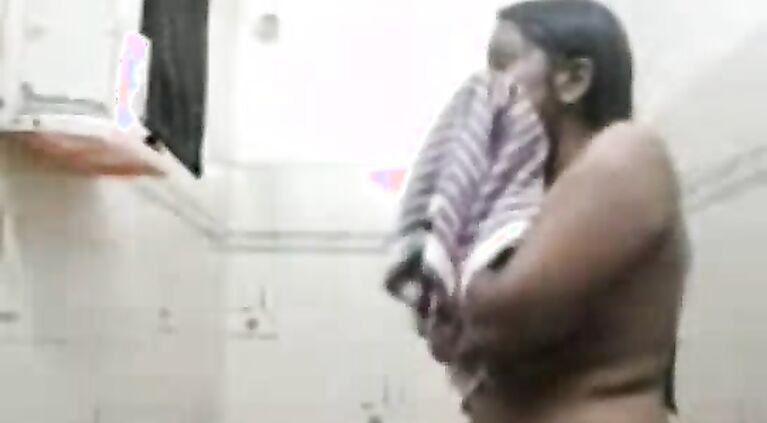 Hot telugu bhabhi in shower soaping her super sexy big boobs and big butts leaked mms.