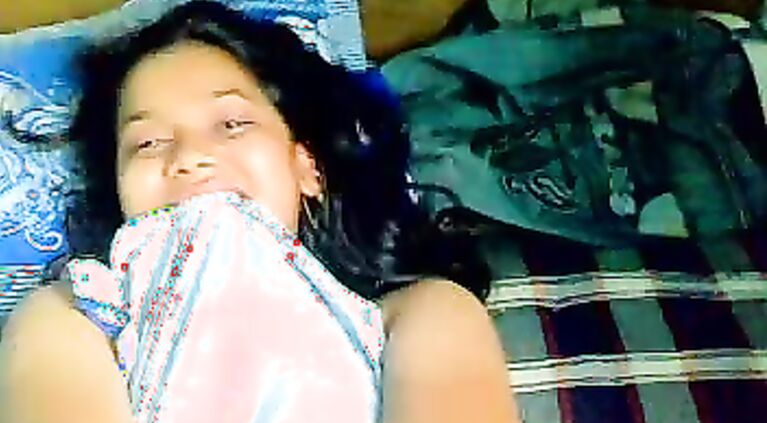 Indian GF Sheila Boobs - Movies.