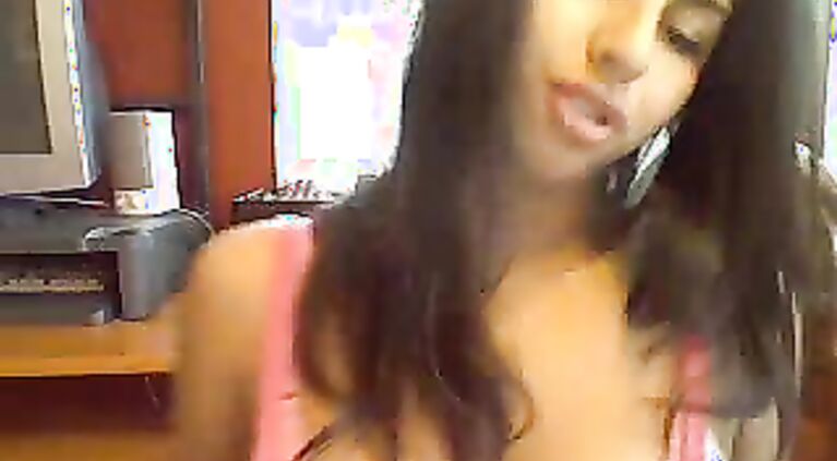 Indian Babe On Cam - Movies.