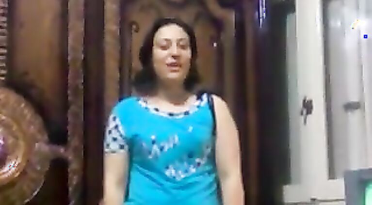 Pakistani Wife Stripping - Movies. video2porn2