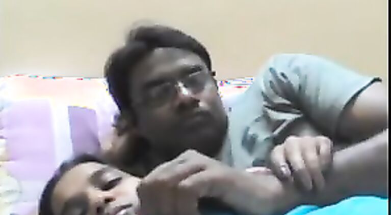 Married Indian Couple Show - Movies.