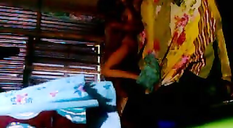 I'd like to worship her tsaty body for hours