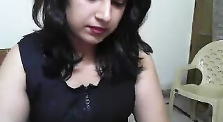 Indian Babe Live Cam Show - Movies.