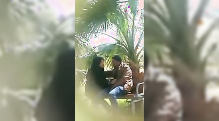 Paki Bhabhi Jerking In Park - Movies. video2porn2