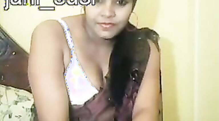 Busty punjabi desi wife with hubby lifting her legs to fuck spoon but she want to suck him off first