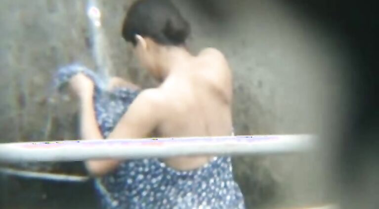Next Door Girl Praveena MMS - Movies. video2porn2