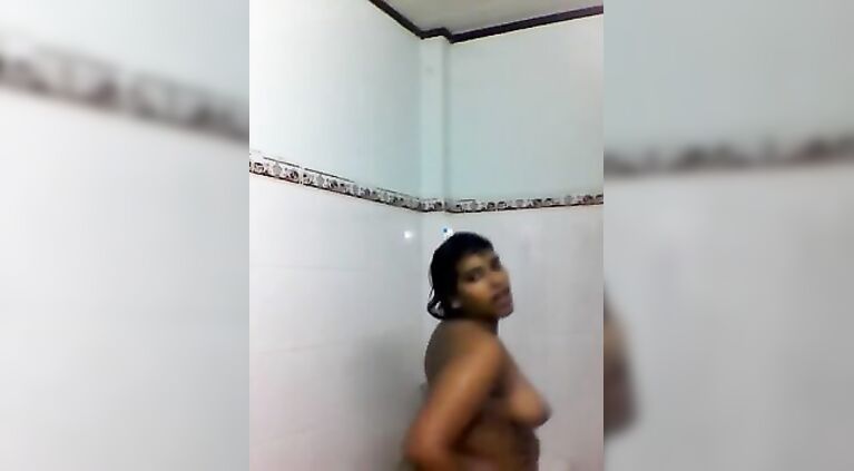 Ahmedabad Girl Shower Selfie - Movies. video2porn2