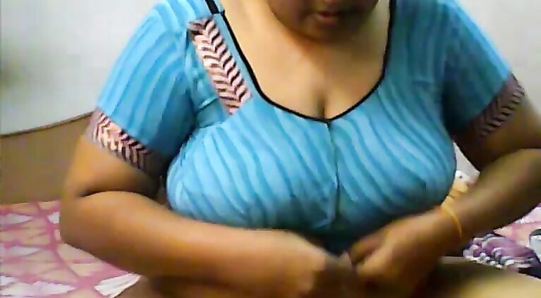 BigTits Bhabhi On Live Cam - Movies. video2porn2