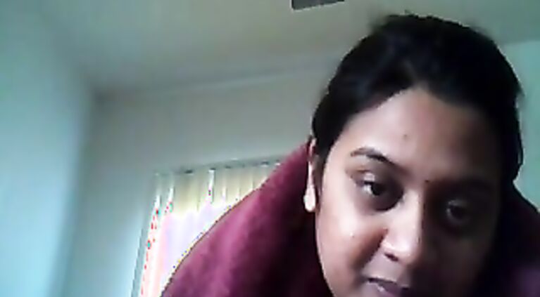 Sexy Dark Skin Indian Bhabhi - Movies. video2porn2