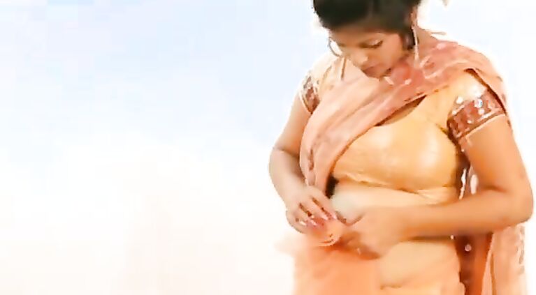 Tanishka Verma Sari Model - Movies. video2porn2