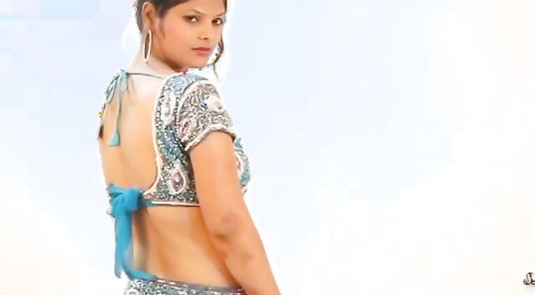 Tanishka Verma Sari Model - Movies. video3porn3