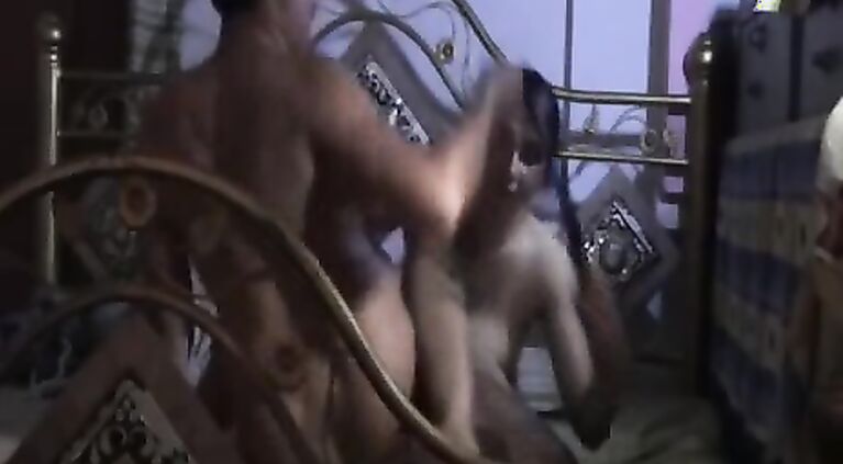 Homemade sex scandal from Lahore, Pakistan.
