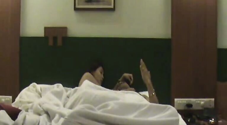 Chandigarh raand one more time back at work seducing her client in hotel riding on top of him