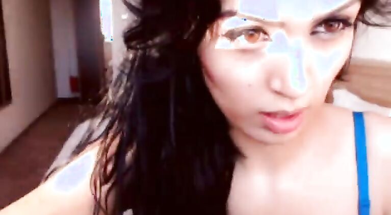 I always like to dance and shake my booty!I like to dress very erotic and to seduce you to discover all of me. video2porn2