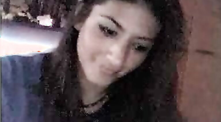 Desi Girl Sonia On Web Cam - Movies.