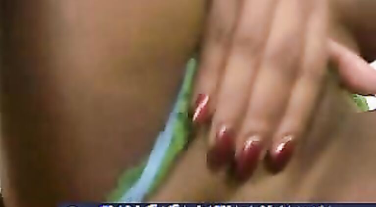 Nice woman with great body Should have had close ups