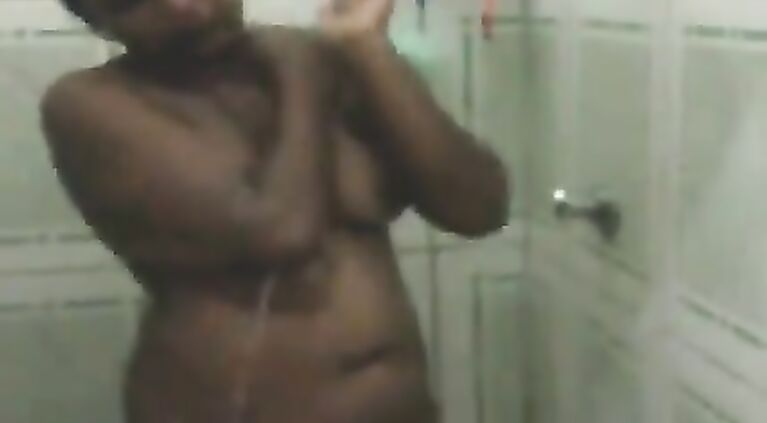 South Indian Bathing Beauty - Movies.