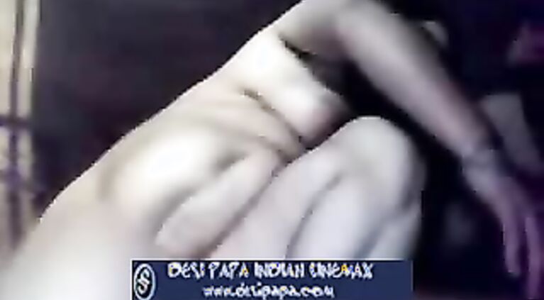 Do you love to have sex with Indian aunty