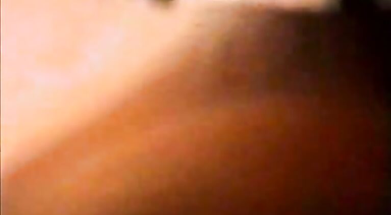 Elle va tu t'en crisser une si elle t'attr1ape