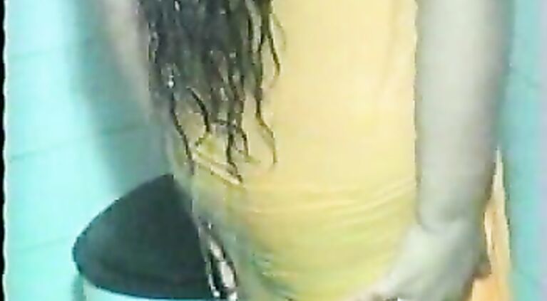 Tamil Aunty In Shower - Movies.