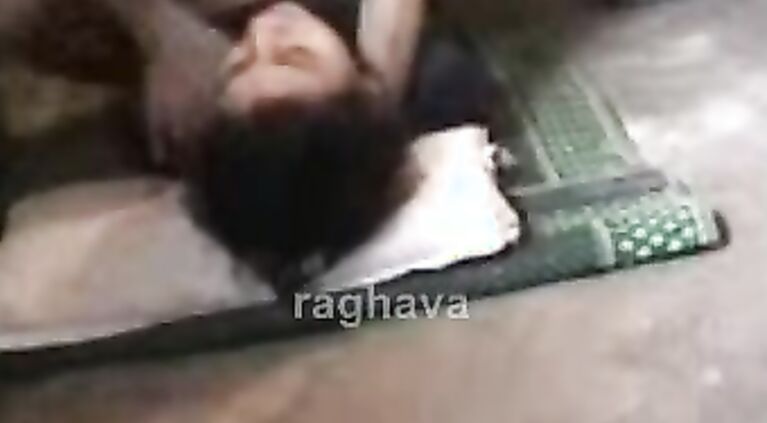 Uzma bhabhi from Lucknow, India sucking her mans cock seducing him off until he throw his hot cum on her sweet sexy face