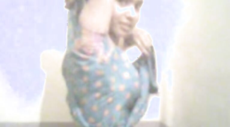 Young Lahori Girl Exposed - Movies.