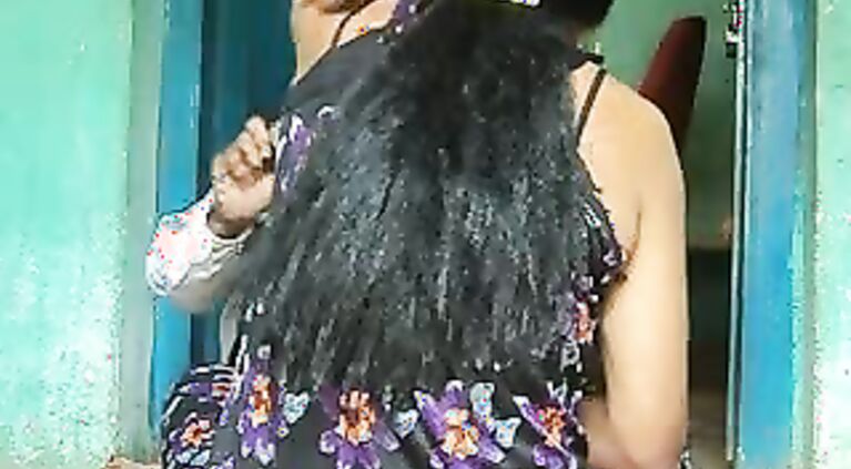 Barber Shaving Desi Aunty - Movies.