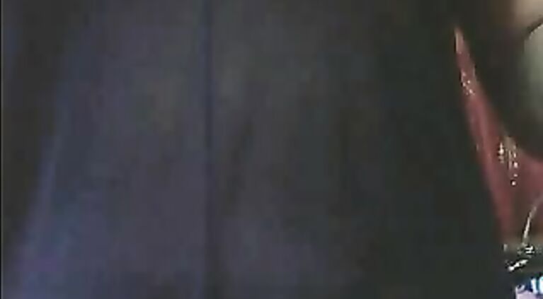 Nazia Bhabhi On WebCam - Movies.