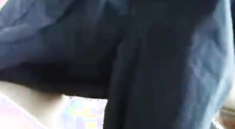 Girl in green shalwar suit with her boyfriend in car on date fucked in style.