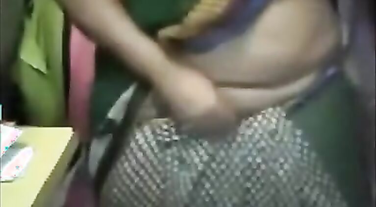 Need to see More Indian Girls Taking White ' Black Dicks