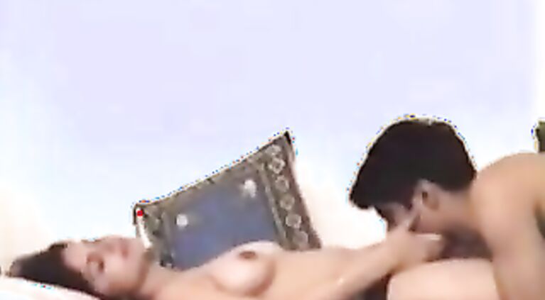 Muslim sluts are always horny for hindu full uncut lunds