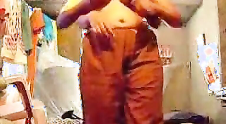Bhabhi Loves Cum.