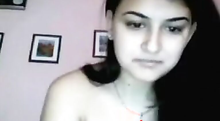 Gorgeous babe Nishi hot show on cam.