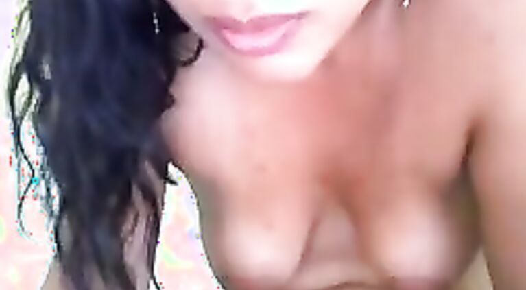 A beautiful blonde for a beautiful blowjob Very sensual