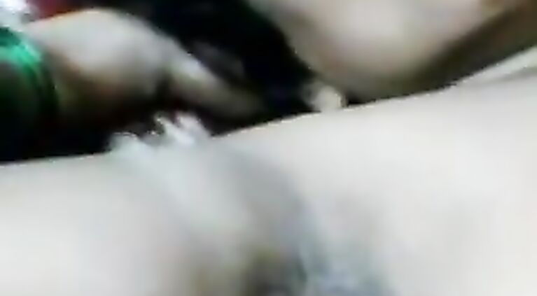 Marathi Bhabhi Has Some Naked Fun.