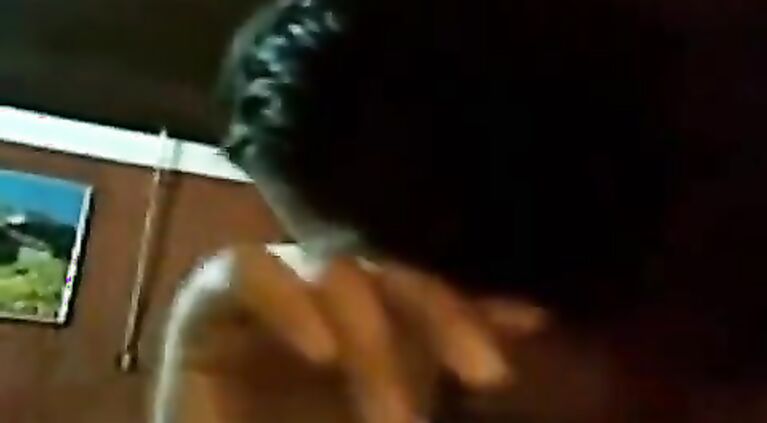 Sheela Ki Jawani enjoyed in Hotel.