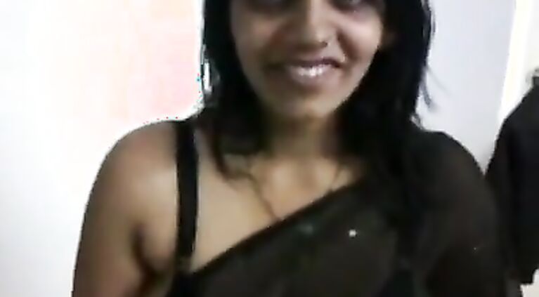 Shyna Bhabhi Gets Fucked.