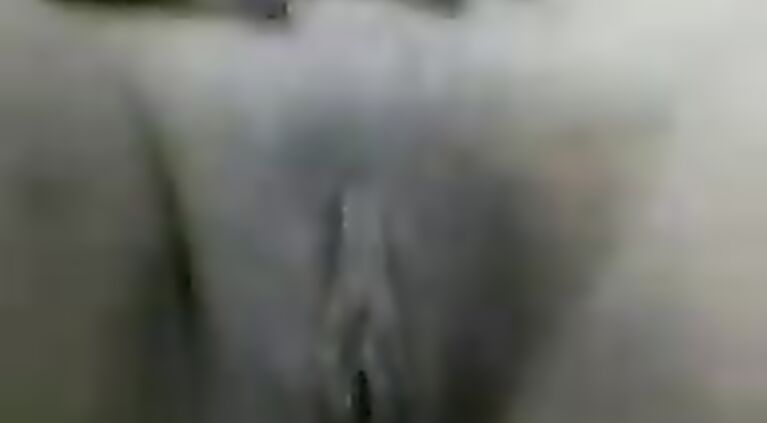 Boyfriend films nude Indian chick on the bed.