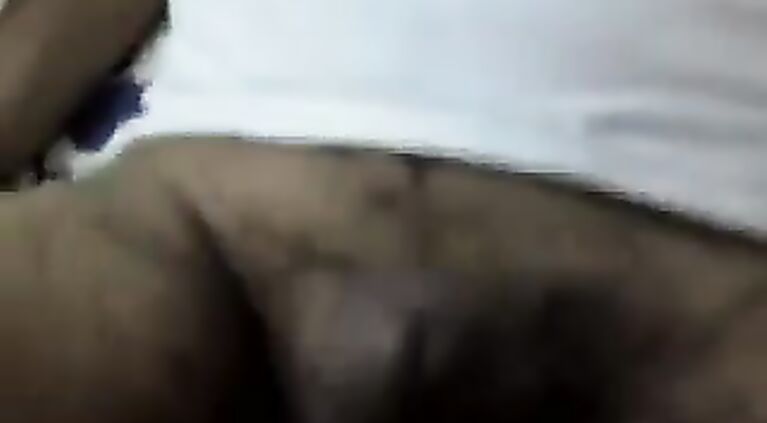 Cute Desi girl titty fucking her BF.